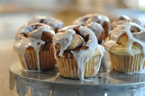 Mennonite Girls Can Cook Cinnamon Bun Muffins