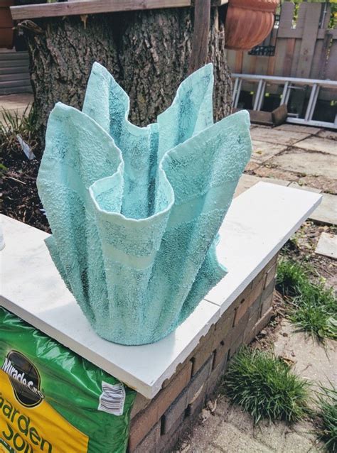 Cement cloth planter "Maykascreation" Vesna Danilovski | Cement flower