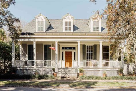 What Are Colonial Style Homes