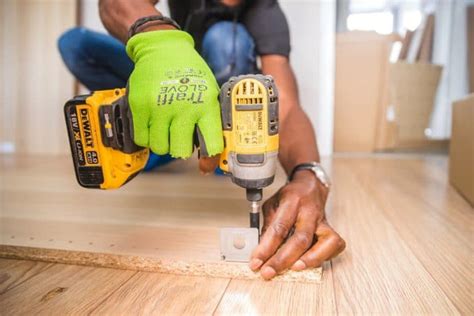 How To Hire A Handyman Handyman