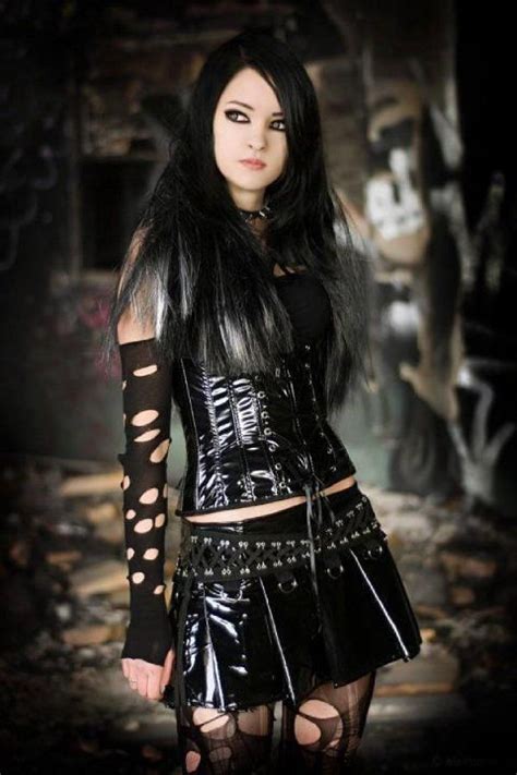 goth girl fashion gothic outfits victorian goth gothic girls