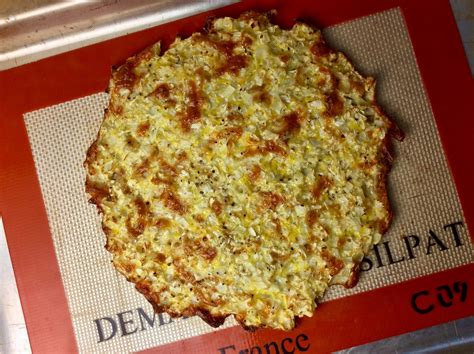 Cauliflower puree (cauliflower, water), chickpea flour, mozzarella cheese (pasteurized milk, cheese cultures, salt, microbial rennet), potato flour, water, cage free egg whites, xanthan gum, spices (rosemary, basil, thyme, oregano, marjoram) Food Fitness by Paige: Cauliflower Pizza Crust