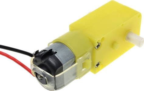 Yellow Dc Motor 3 12vdc 2 Flats Shaft Wiltronics