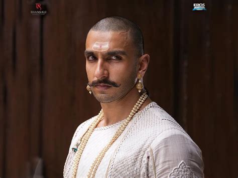 Bajirao Mastani Review 2015