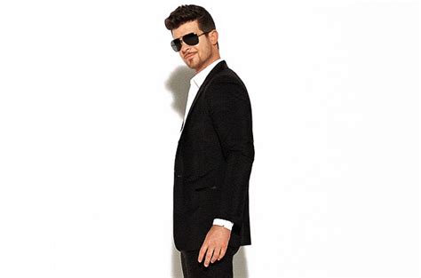 Robin Thicke S Blurred Lines Surges On Charts Thanks To A Nsfw Kickstart