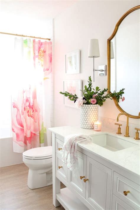 20 Dreamy Bathroom Ideas That Will Feel Like Spring