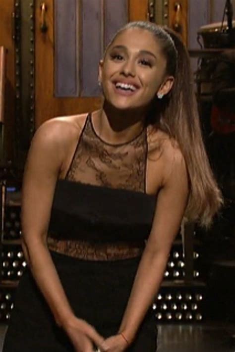 Ariana Grande Pokes Fun At Her Doughnut Licking Scandal In The Most Ariana Grande Way