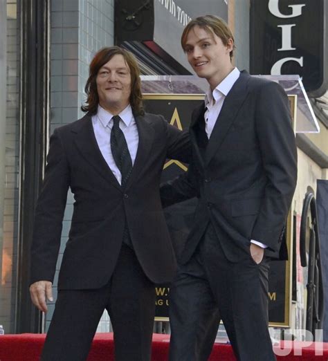 Photo Norman Reedus Receives Star On The Hollywood Walk Of Fame In Los Angeles Lap2022092715