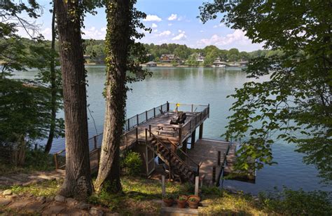 Smith mountain lake fishing reports. Premier Vacation Rentals @ Smith Mountain Lake (Huddleston ...