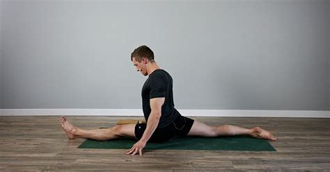 How To Do Front Splits Improve Hip And Hamstring Flexibility