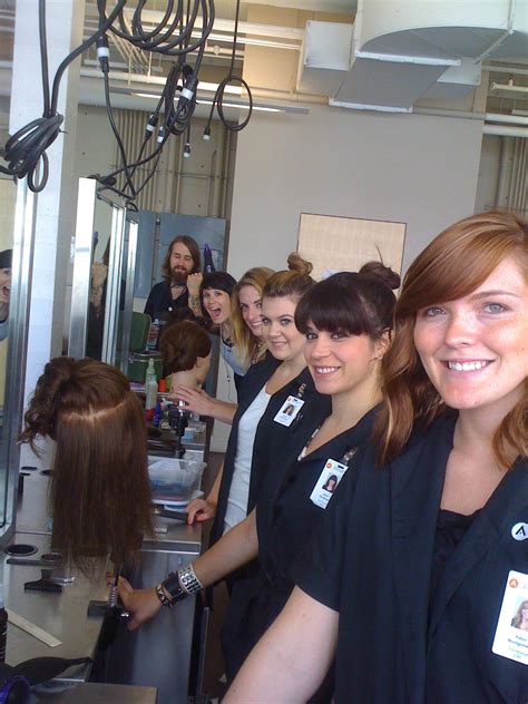 Portland Beauty Schools How To Choose Aveda Institute Portland