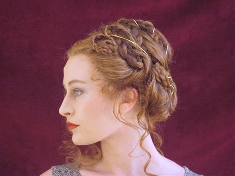 2022 Popular Long Victorian Hairstyles