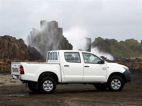 2011 Toyota Hilux Double Cab Specs And Photos Autoevolution