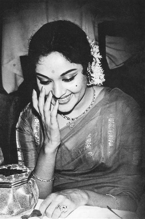 Film History Pics On Twitter Vyjayanthimala Turns 83 Legendary Actress Prolific Dancer