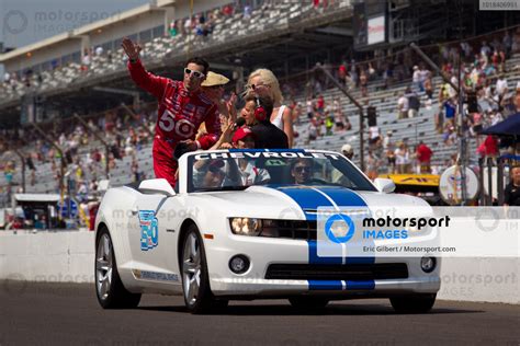 Race Winner Dario Franchitti Target Chip Ganassi Racing Honda Takes