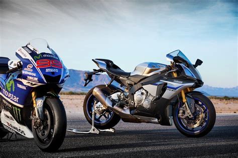 Yamaha Introduces Two New Yzf R1s That Are As Close As You Can Get To