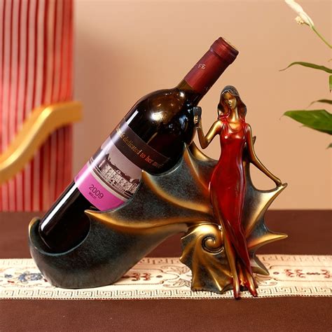 European Style Furnishing Creative Resin Crafts Women Wine Holder Model Design Living Room Home