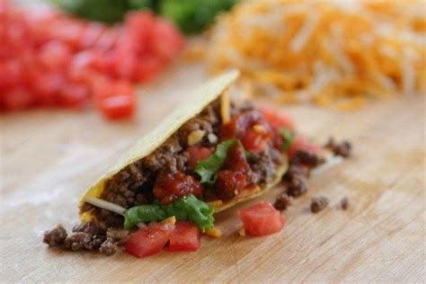 The Pioneer Womans Beef Tacos Food Network Recipes Tacos Beef Recipes
