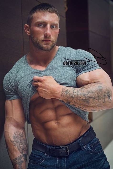 Muscle Hunks Mens Muscle Leon On Sexi Clothes Gym Guys Sensual