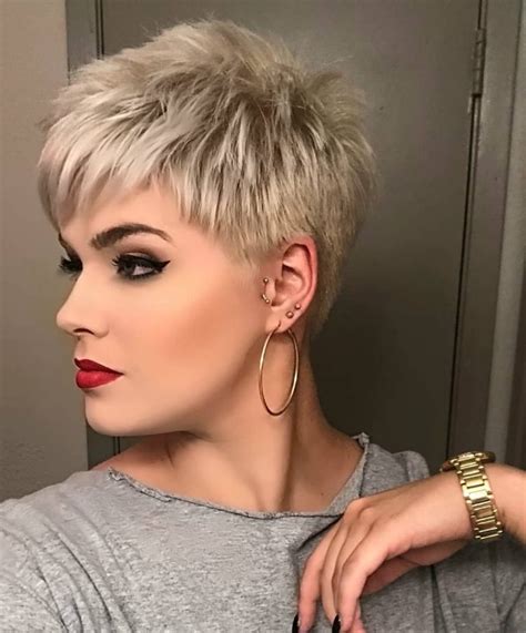 Short Pixie Haircuts Coolest Pixie Hairstyles Page Of