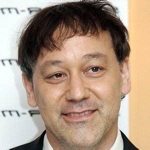 Sam Raimi Bio Age Net Worth Siblings Height Wiki Facts And