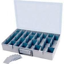 Empty plastic containers with lids. 32 SECTION ADJUSTABLE PLASTIC TRAY BOX