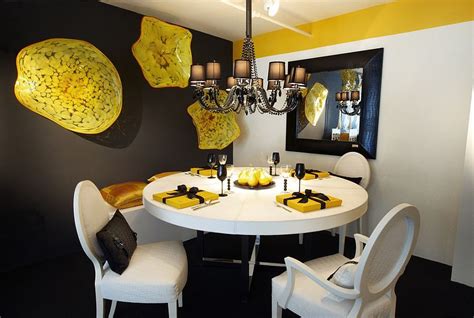 Ingenious Wall Art Adds Bright Splashes Of Yellow To The Gray Dining