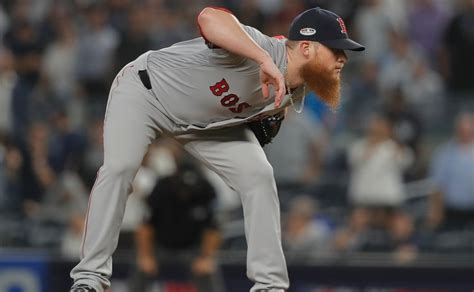 Your youngster can pair this sweet gear. El momento en que Craig Kimbrel casi es golpeado por lata ...