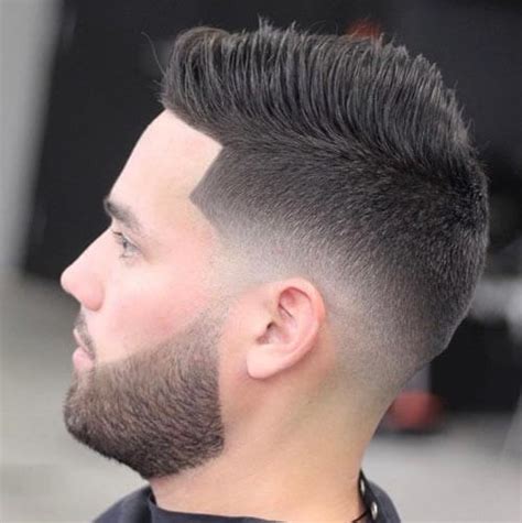 Haircut low fade with fringe. 40 Low Fade Haircut Ideas For Stylish Men - Practical ...