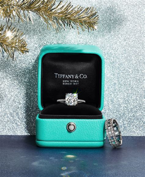 Tiffany True® Engagement Ring In Platinum With Diamonds Tiffany