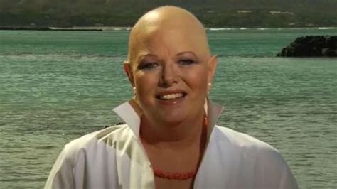 Shelley Smith Makes Espn Return After Battling Breast Cancer Sporting
