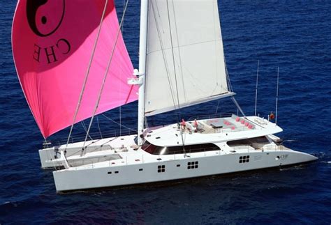 Hemisphere Le Plus Grand Catamaran Du Monde Luxury Charter Group