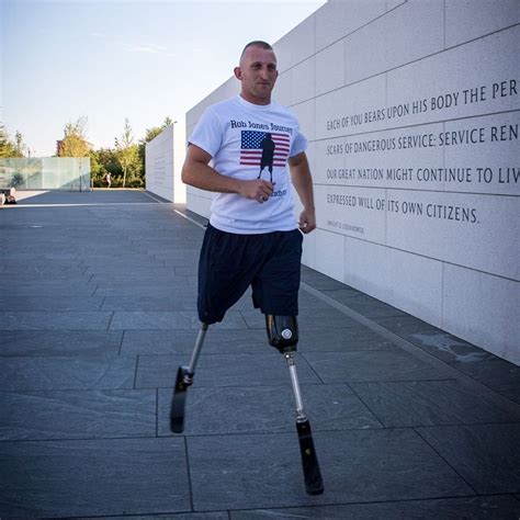 Marine Who Lost Legs In Afghanistan Running 31 Marathons In 31 Cities