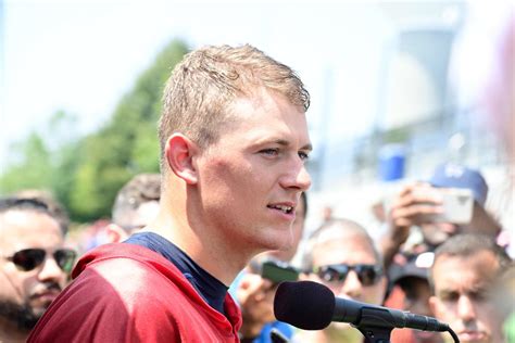 Pats Qb Mac Jones Looks For A Fresh Start