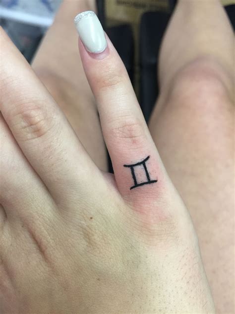 36 best design for women make the first tattoo in her body gemini tattoo finger tattoos tattoos