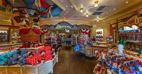 Disney And Co Shop Im Disneyland Paris Spielzeuggeschäft