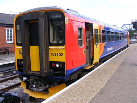 Class 153 153302 East Midlands Trains Lincoln Central A Photo On