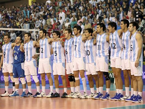 The 19 years old outside hitter is one of the big promises of the argentine volleyball. Voley Argentino