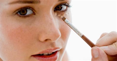 7 Tips For Natural Looking Makeup