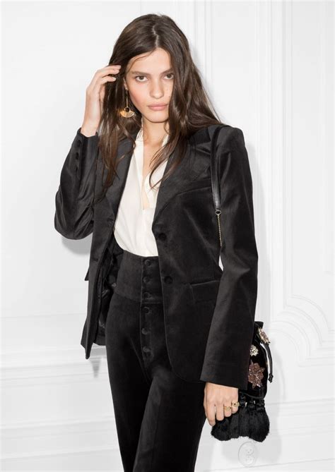 How To Wear Velvet Everyday Not Just To Your Holiday Parties Womens Fashion Jackets Velvet