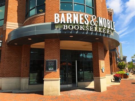 Barnes And Noble Crocker Park