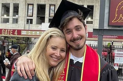 Lisa Kudrow Proud Of Son After Graduation