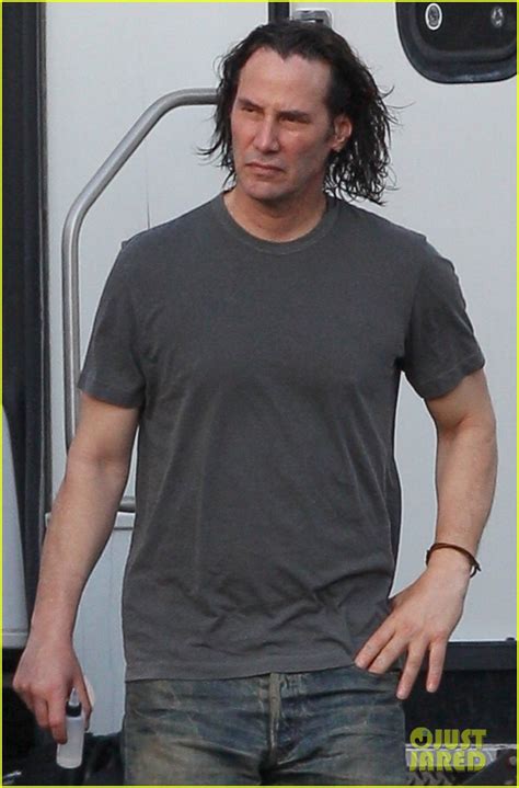 Keanu Reeves And Alex Winter Continue Filming Bill And Ted Face The Music