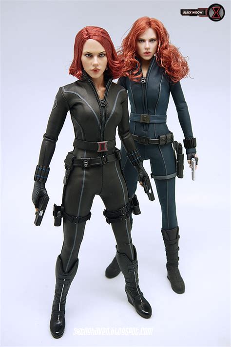 Hot Toys 16 Scale Female Action Figures Group Shots With Scarlett