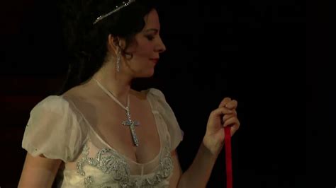 Tosca Royal Opera House Trailer Youtube
