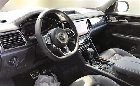 Check out ⭐ the new volkswagen atlas cross sport ⭐ test drive review: Burlappcar: All new VW Atlas Coupe /Sport Cross interior