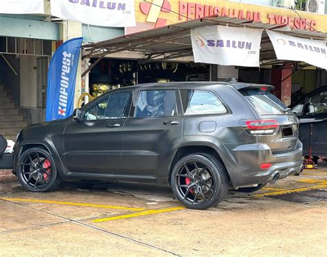 Jeep Grand Cherokee Srt Black Vossen Hf 5 Wheel Front