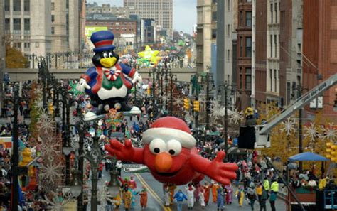 Americas Thanksgiving Day Parade Showcases Detroit Traditions Tons Of