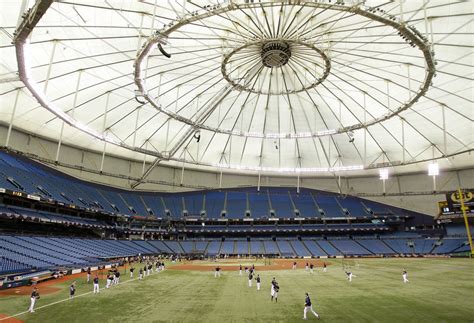 Tampa Bay Rays Owner Endorses Tampa Site For New Ballpark St Pete