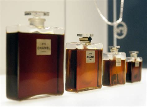 The Art Of Craft Chanel Celebrates 100 Years Of Its Storied No 5